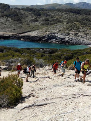 hiking  cala millor